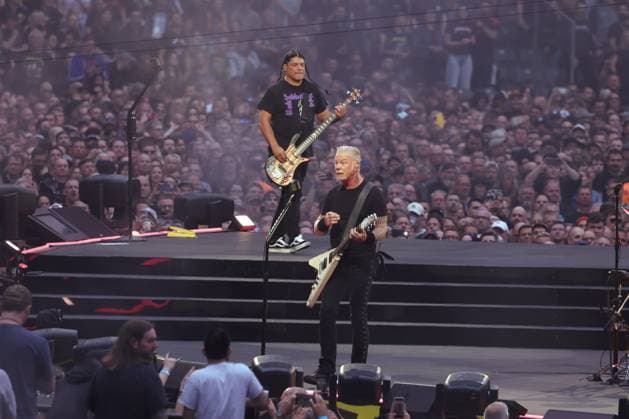 30.05.2026, Metallica im Konzert live im Olympiastadion, Berlin, Sänger und Gitarrist James Hetfield, Kirk Hammet, Lars Ulrich, Robert Trujilo, Berlin *** 30 05 2026, Metallica in concert live at the Olympiastadion, Berlin, singer and guitarist James Hetfield, Kirk Hammet, Lars Ulrich, Robert Trujilo, Berlin