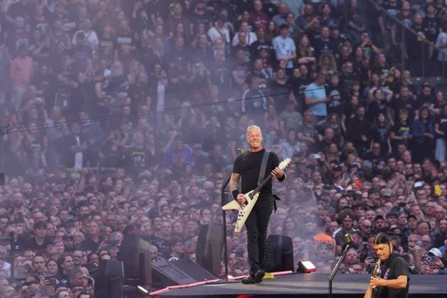 30.05.2026, Metallica im Konzert live im Olympiastadion, Berlin, Sänger und Gitarrist James Hetfield, Kirk Hammet, Lars Ulrich, Robert Trujilo, Berlin *** 30 05 2026, Metallica in concert live at the Olympiastadion, Berlin, singer and guitarist James Hetfield, Kirk Hammet, Lars Ulrich, Robert Trujilo, Berlin