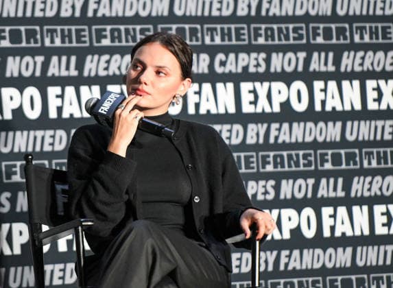 May 30, 2026, Philadelphia, Pennsylvania, United States: Actor DAFNE KEEN, known for her portrayal of Laura in the X-Men films Logan and Deadpool & Wolverine. participates in a fan Q&A the Philadelphia FanExpo held at the Philadelphia Convention Center in downtown Philadelphia PA Philadelphia United States - ZUMArf1_ 20260530_zaf_rf1_048 Copyright: xRickyxFitchettx