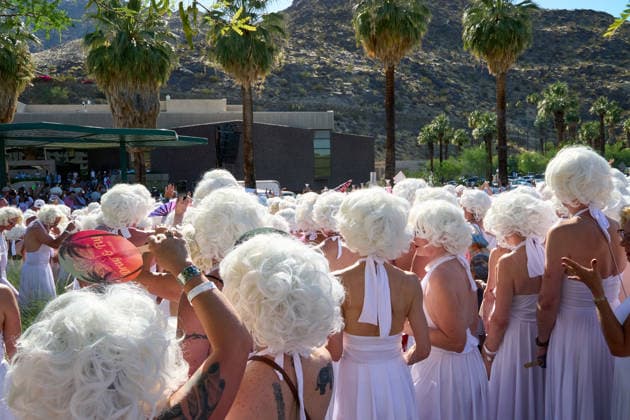 May 30, 2026, Palm Springs, California, USA: Thousands of people and more than 1,000 participants dressed as Marilyn Monroe gather in downtown Palm Springs, California, during an event celebrating the 100th anniversary of Monroe s birth on May 30, 2026. Organizers announced that 1,034 participants took part, surpassing the previous Guinness World Record for the largest gathering of people dressed as Marilyn Monroe. The event was held near the city s iconic 26-foot-tall Marilyn Monroe statue and attracted visitors from across the United States and beyond. Palm Springs USA - ZUMAi11_ 20260530_aap_i11_006 Copyright: xIanxL.xSitrenx