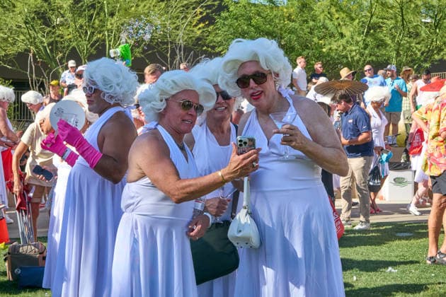 May 30, 2026, Palm Springs, California, USA: Thousands of people and more than 1,000 participants dressed as Marilyn Monroe gather in downtown Palm Springs, California, during an event celebrating the 100th anniversary of Monroe s birth on May 30, 2026. Organizers announced that 1,034 participants took part, surpassing the previous Guinness World Record for the largest gathering of people dressed as Marilyn Monroe. The event was held near the city s iconic 26-foot-tall Marilyn Monroe statue and attracted visitors from across the United States and beyond. Palm Springs USA - ZUMAi11_ 20260530_aap_i11_011 Copyright: xIanxL.xSitrenx