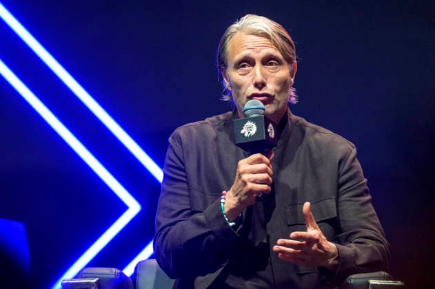 Mads Mikkelsen auf der Hong Kong Comic Con 2026 im Hong Kong Convention and Exhibition Centre. Hongkong, 31.05.2026 *** Mads Mikkelsen at the Hong Kong Comic Con 2026 at the Hong Kong Convention and Exhibition Center Hong Kong, 31 05 2026 Foto:xJ.xRussellx xFuturexImagex comic_con_6604