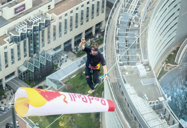 Slackliner walks between two tallest building in Warsaw Photo: Adam Burakowski East News Estonian slackliner Jaan Roose attempts to walk the highline between two tallest buildings in the Polish capital during the Red Bull Line of Time over Warsaw event on May 31, 2026 in Warsaw, Poland. The 500-meter-long slackline is stretched between the communist era, Soviet designed Palace of Culture and Science and recently constructed, designed by Foster and Partners Varso Tower at 180 meters above street level. EN_01678444_0041 