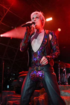 Scissor Sisters performing at Lovebox, Dreamland Margate MARGATE, ENGLAND - MAY 30: Jake Shears of ˜Scissor Sisters™ performing at Lovebox, Dreamland Margate on May 30, 2026 in London, England. CAP MAR MAR Great Britain UK Copyright: xMartinxHarris CapitalxPicturesx