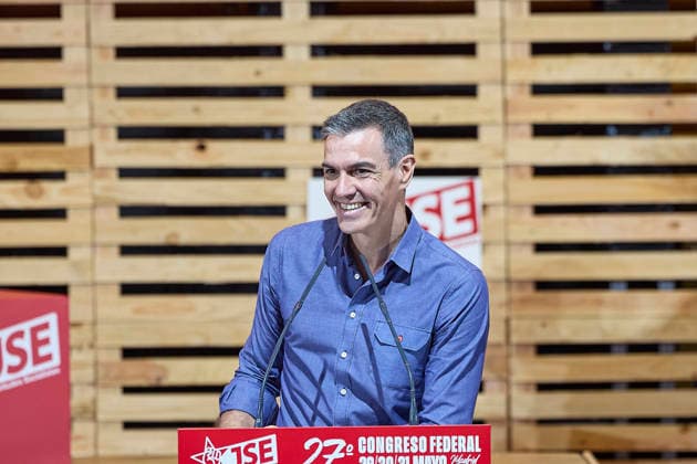 Pedro Sánchez closes the Socialist Youth Congress in Madrid The Secretary General of the PSOE and President of the Government, Pedro Sánchez, during the closing ceremony of the 27th JSE Congress, at the UGT Madrid headquarters, on May 31, 2026, in Madrid Spain This meeting with the Socialist Youth of Spain is Sánchezs first appearance at a party meeting following the latest court developments 31 MAY 2026 Jesús Hellí Madrid Madrid Madrid Spain  Copyright: xJesusxHellinx 7561876