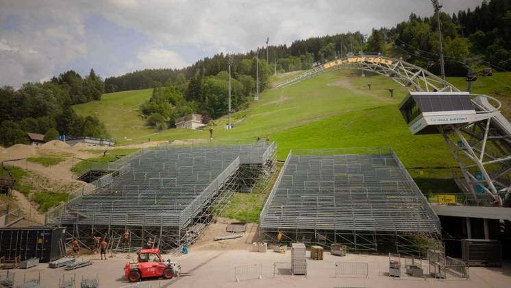 31.05.2026, Schladming, AUT, Unterwegs in Steiermark, Aufbau, SummerOpening Schladming 2026, Bild Aufbau, *** 31 05 2026, Schladming, AUT, On the road in Styria, Setup, SummerOpening Schladming 2026, Image Setup,