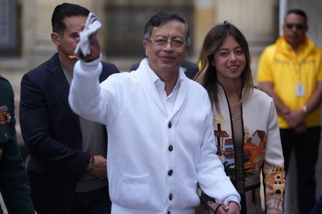 Colombian presidential elections BOGOTA, COLOMBIA - MAY 31: Colombian President Gustavo Petro greets people as he casts his vote at Polling Station No. 1, marking the start of the presidential election day, where voters head to the polls to elect the country s next president in Bogota, Colombia on May 31, 2026. Juancho Torres Anadolu Bogota Colombia. Editorial use only. Please get in touch for any other usage.  Copyright: x2026xAnadoluxJuanchoxTorresx