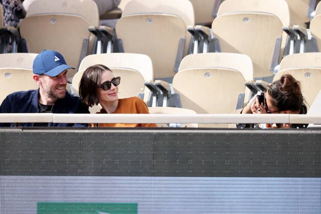 Lily Collins with her husband Charlie McDowell and Ashley Park in the stands during the French Open tennis tournament at Roland Garros on May 31, 2026 Dominique Jacovides Bestimage Lily Collins with her husband Charlie McDowell and Ashley Park in the stands during the French Open tennis tournament at Roland Garros on May 31, 2026 Paris France  Copyright: xDOMINIQUExJACOVIDESx xBESTIMAGExDOMINIQUExJACOVIDESx xBESTIMAGEx