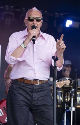 The South perform at Wychwood Festival 2026 Featuring: The South Where: Cheltenham, United Kingdom When: 30 May 2026 Credit: CelebrityPhotosUK Cover Images EDITORIAL USE ONLY. NOT FOR USE BY NEWSPAPERS BASED IN THE UK. Copyright: xx coverimg55739844