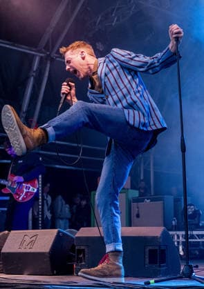 The Kaiser Chiefs perform at Wychwood Festival at Cheltenham Racecourse Featuring: The Kaiser Chiefs, Ricky Wilson Where: Cheltenham, United Kingdom When: 30 May 2026 Credit: CelebrityPhotosUK Cover Images EDITORIAL USE ONLY. NOT FOR USE BY NEWSPAPERS BASED IN THE UK. Copyright: xx coverimg55739800