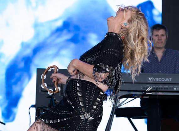 Wychwood Festival 2026 Elles Bailey performing at Wychwood Festival,Cheltenham Racecourse, Credit:x Brian Jordan - B2820 Avalon uk  Copyright: xxx xBrianxJordanx-xB2820x xAvalonx 1106930547