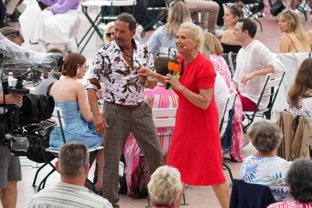 ZDF-Fernsehgarten 2026. Andrea (Kiwi) Kiewel und Markus Schöffl im ZDF Fernsehgarten mit dem Motto Bingo-Party am 31.05.2026 in Mainz. Mainz ZDF Fernsehgarten Rheinland-Pfalz *** ZDF Fernsehgarten 2026 Andrea Kiwi Kiewel and Markus Schöffl in the ZDF Fernsehgarten with the motto Bingo Party on 31 05 2026 in Mainz Mainz ZDF Fernsehgarten Rheinland Pfalz