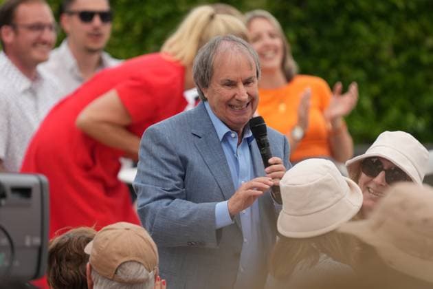 ZDF-Fernsehgarten 2026. Chris de Burgh im ZDF Fernsehgarten mit dem Motto Bingo-Party am 31.05.2026 in Mainz. Mainz ZDF Fernsehgarten Rheinland-Pfalz *** ZDF Fernsehgarten 2026 Chris de Burgh in the ZDF Fernsehgarten with the motto Bingo Party on 31 05 2026 in Mainz Mainz ZDF Fernsehgarten Rheinland Pfalz