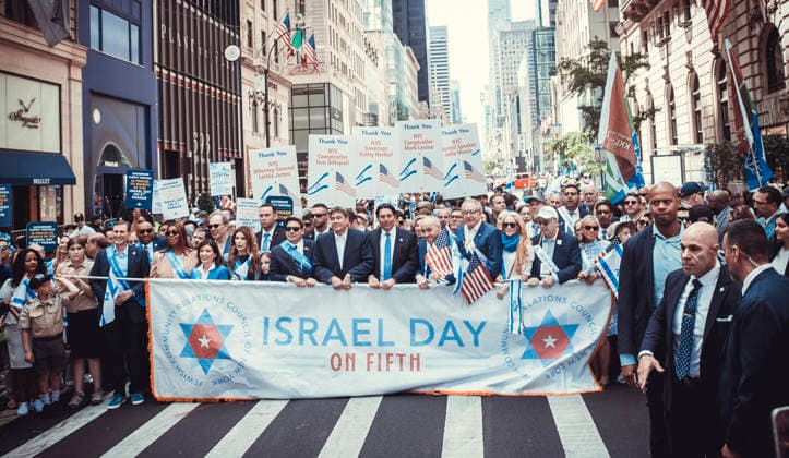 May 31, 2026, New York, New York, USA: (L-R) New YorkÃ¢â‚¬â ¢s District 10 Representative DAN GOLDMAN, New York Attorney General LETITIA JAMES, New York Governor KATHY HOCHUL, New York City Council President JULIE MENIN and further to the right Israeli politician and Speaker of the Knesset AMIR OHANA await the Israel Day Parade in Manhattan to begin. New York USA  - ZUMAp287 20260531_znp_p287_002 Copyright: xFarhadxParsax