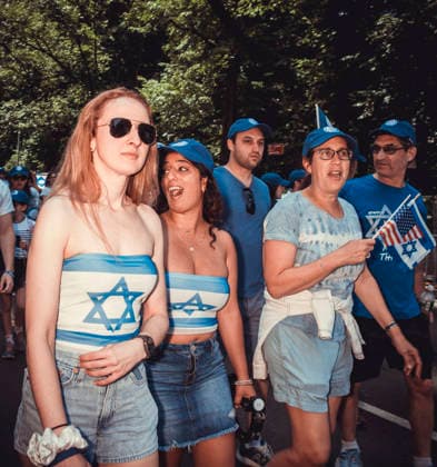 May 31, 2026, New York, New York, USA: Parade participants at the annual Israel Day Parade in the Upper East Side of Manhattan. New York USA - ZUMAp287 20260531_znp_p287_009 Copyright: xFarhadxParsax
