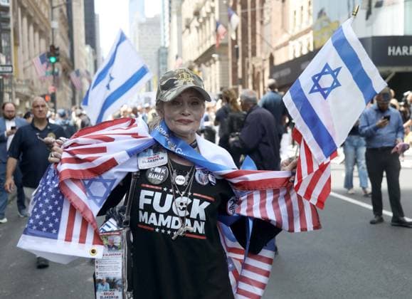 May 31, 2026, New York, New York, USA: A parade goer seen during 2026 Israel Day on Fifth Israeli Parade held on Fifth Avenue, New York USA - ZUMAk03_ 20260531_zaf_k03_063 Copyright: xNancyxKaszermanx