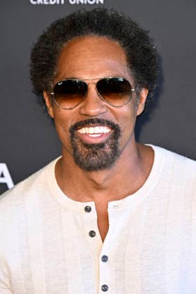 Jason George bei der Motion Picture & Television Fund NextGen Summer Party 2026 im Restaurant Aster. Los Angeles, 31.05.2026 *** Jason George at the Motion Picture Television Fund NextGen Summer Party 2026 at Aster Restaurant Los Angeles, 31 05 2026 Foto:xD.xStarbuckx xFuturexImagex mptf_6503
