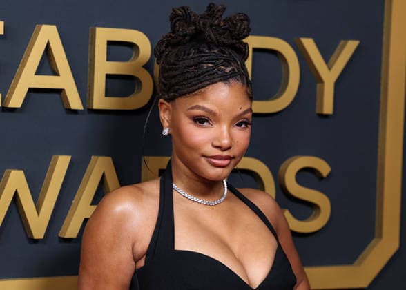 86th Annual Peabody Awards BEVERLY HILLS, LOS ANGELES, CALIFORNIA, USA - MAY 31: Halle Bailey wearing The New Arrivals, styled by Bryon Javar arrives at the 86th Annual Peabody Awards held at the Beverly Wilshire, A Four Seasons Hotel on May 31, 2026 in Beverly Hills, Los Angeles, California, United States. Beverly Hills Beverly Wilshire, A Four Seasons Hotel California United States Copyright: xXavierxCollin ImagexPressxAgencyx