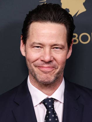 86th Annual Peabody Awards BEVERLY HILLS, LOS ANGELES, CALIFORNIA, USA - MAY 31: Ike Barinholtz arrives at the 86th Annual Peabody Awards held at the Beverly Wilshire, A Four Seasons Hotel on May 31, 2026 in Beverly Hills, Los Angeles, California, United States. Beverly Hills Beverly Wilshire, A Four Seasons Hotel California United States Copyright: xXavierxCollin ImagexPressxAgencyx
