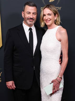 86th Annual Peabody Awards BEVERLY HILLS, LOS ANGELES, CALIFORNIA, USA - MAY 31: Jimmy Kimmel and wife Molly McNearney arrive at the 86th Annual Peabody Awards held at the Beverly Wilshire, A Four Seasons Hotel on May 31, 2026 in Beverly Hills, Los Angeles, California, United States. Beverly Hills Beverly Wilshire, A Four Seasons Hotel California United States Copyright: xXavierxCollin ImagexPressxAgencyx