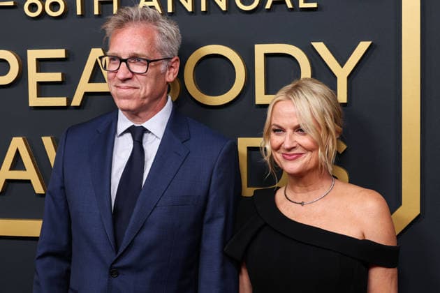 86th Annual Peabody Awards BEVERLY HILLS, LOS ANGELES, CALIFORNIA, USA - MAY 31: Joel Lovell and girlfriend Amy Poehler arrive at the 86th Annual Peabody Awards held at the Beverly Wilshire, A Four Seasons Hotel on May 31, 2026 in Beverly Hills, Los Angeles, California, United States. Beverly Hills Beverly Wilshire, A Four Seasons Hotel California United States Copyright: xXavierxCollin ImagexPressxAgencyx