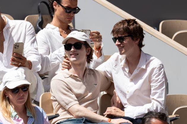 2026 French Open - Celebrities In Stand Day 9 NB Pierre de Maere and his Boyfriend in stand day 9 during the 2026 French Open at Roland Garros on June 01, 2026 in Paris, France. Photo by Nasser Berzane ABACAPRESS.COM  Copyright: xBerzanexNasser ABACAx