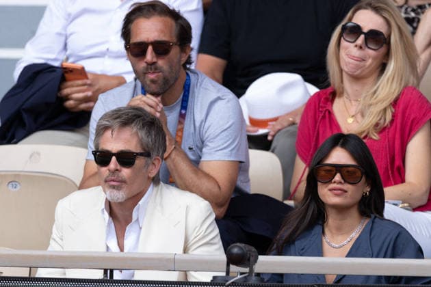 2026 French Open - Celebrities In Stand Day 9 NB Chris Pine and girlfriend Keana Sky Wenger in stand day 9 during the 2026 French Open at Roland Garros on June 01, 2026 in Paris, France. Photo by Nasser Berzane ABACAPRESS.COM  Copyright: xBerzanexNasser ABACAx