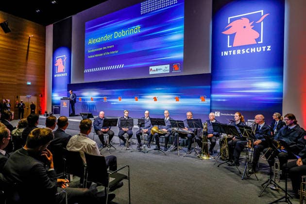 Eröffnung der Interschutz 2026 in Hannover und Messerundgang mit Bundesinnenminister Alexander Dobrindt und Nds. Innenministerin Daniela Behrens Eröffnung der Interschutz 2026, Orchester Opus 112 der Feuerwehr Hannover Hannover Hannover Messe Niedersachsen, Region Hannover Germany *** Opening of Interschutz 2026 in Hanover and tour of the trade fair with Federal Minister of the Interior Alexander Dobrindt and Lower Saxonys Minister of the Interior Daniela Behrens Opening of Interschutz 2026, Opus 112 Orchestra of the Hanover Fire Brigade Hanover Hanover Trade Fair Lower Saxony, Hanover Region Germany
