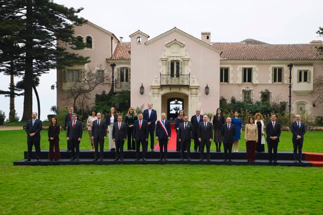 Vina del Mar June 1, 2026 The official photograph of the President of the Republic and the Ministerial Cabinet is taken at the Presidential Palace of Cerro Castillo in the municipality of Vina del Mar Dragomir Yankovic Aton Chile, Vina del Mar Chile Aton 1161233  Copyright: DRAGOMIRxYANKOVIC ATONxCHILE
