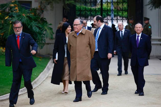 Vina del Mar June 1, 2026 The official photograph of the President of the Republic and the Ministerial Cabinet is taken at the Presidential Palace of Cerro Castillo in the municipality of Vina del Mar Dragomir Yankovic Aton Chile, Vina del Mar Chile Aton 1161243  Copyright: DRAGOMIRxYANKOVIC ATONxCHILE