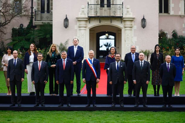 Vina del Mar June 1, 2026 The official photograph of the President of the Republic, Jose Antonio Kast with the Cabinet, is taken at the Presidential Palace of Cerro Castillo in the commune of Vina del Mar Dragomir Yankovic Aton Chile, Vina del Mar Chile Aton 1161255  Copyright: DRAGOMIRxYANKOVIC ATONxCHILE