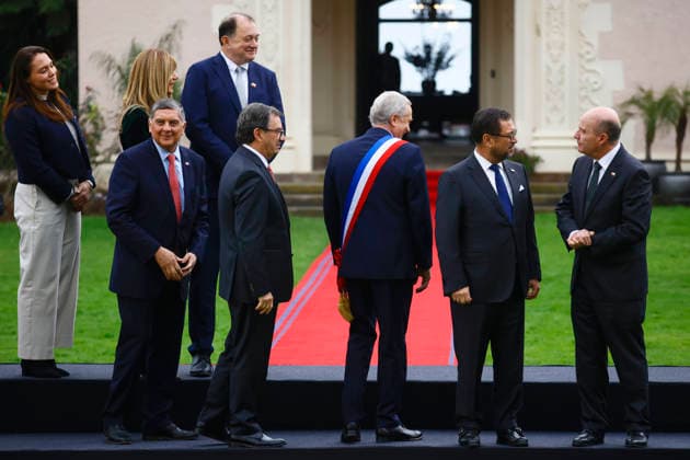 Vina del Mar June 1, 2026 The official photograph of the President of the Republic, Jose Antonio Kast with the Cabinet, is taken at the Presidential Palace of Cerro Castillo in the municipality of Vina del Mar Dragomir Yankovic Aton Chile, Vina del Mar Chile Aton 1161265  Copyright: DRAGOMIRxYANKOVIC ATONxCHILE
