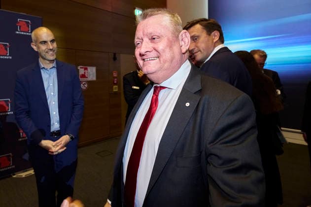 Hermann Gröhe beim Eröffnungsrundgang über die Interschutz 2026 , der Weltleitmesse für Feuerwehr, Rettungswesen und Bevölkerungsschutz, auf dem Messegelände. Hannover, 01.06.2026 *** Hermann Gröhe during the opening tour of Interschutz 2026 , the worlds leading trade fair for fire departments, rescue services and civil protection, at the Hannover Exhibition Grounds, 01 06 2026 Foto:xU.xStammx xFuturexImagex interschutz_6604