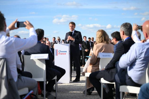 Choose France Business Summit - Paris French president Emmanuel Macron delivers a speech during a Choose France summit in Versailles, France on June 1, 2026. Photo by Eliot Blondet ABACAPRESS.COM Versailles France  Copyright: xBlondetxEliot ABACAx