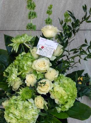 June 01, 2026 - Los Angeles, Caloifornia, USA - Film star and cultural icon Marilyn Monroe s crypt at the Pierce Brothers. Westwood Village Memorial Park & Mortuary attracts remembrances on what would have been her 100th birthday, June 01, 2026. Los Angeles USA - ZUMAce6_ 20260601_zaf_ce6_008 Copyright: xBrianxCahnx