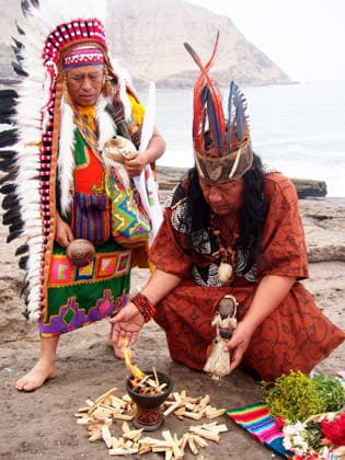 June 1, 2026, Lima, Lima, Peru: Ahead of the election runoff, shamans and healers in Peru performed an ancestral ceremony of spiritual integration at a rocky outcrop known as Salto del Fraile (Friar s Leap) on the beaches of Lima, with the purpose of invoking social peace during the democratic process. The runoff election will be held on June 7 between Keiko Fujimori of Fuerza Popular (Popular Force) and Roberto SoÂ¡nchez of Juntos por el Pero Lima Peru - ZUMAg240 20260601_zip_g240_003 Copyright: xCarlosxGarciaxGranthonx