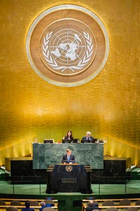 Johann Wadephul (CDU), Bundesaussenminister, aufgenommen in der General Assembly der Vereinten Nationen in New York City, 29.05.2026. Der Minister reist in die USA fuer die Wahl zum nichtstaendigen Sitz im Sicherheitsrat der Vereinten Nationen. Fotografiert im Auftrag des Auswaertigen Amtes New York City Vereinigte Staaten von Amerika *** Johann Wadephul CDU , Federal Foreign Minister, photographed at the General Assembly of the United Nations in New York City, 29 05 2026 The Minister travels to the USA for the election to the non-permanent seat on the United Nations Security Council Photographed on behalf of the Federal Foreign Office New York City United States of America Copyright: xJulianexSonntag AAx