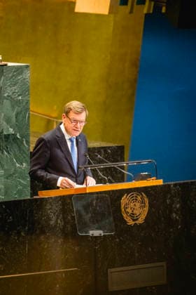 Johann Wadephul (CDU), Bundesaussenminister, aufgenommen in der General Assembly der Vereinten Nationen in New York City, 29.05.2026. Der Minister reist in die USA fuer die Wahl zum nichtstaendigen Sitz im Sicherheitsrat der Vereinten Nationen. Fotografiert im Auftrag des Auswaertigen Amtes New York City Vereinigte Staaten von Amerika *** Johann Wadephul CDU , Federal Foreign Minister, photographed at the General Assembly of the United Nations in New York City, 29 05 2026 The Minister travels to the USA for the election to the non-permanent seat on the United Nations Security Council Photographed on behalf of the Federal Foreign Office New York City United States of America Copyright: xJulianexSonntag AAx
