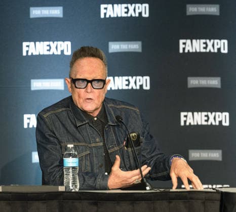 June 1, 2026, Denver, Colorado, USA: Tulsa Kings Actor ROBERT PATRICK talks to FAN EXPO Denver fans during a Q&A panel at the Colorado Convention Center Sunday afternoon. Denver USA - ZUMAav4_ 20260601_zaf_av4_033 Copyright: xHectorxAcevedox