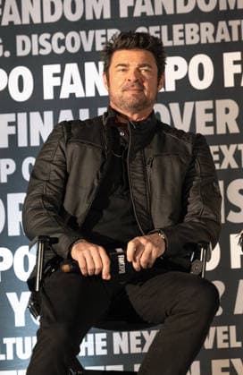 June 1, 2026, Denver, Colorado, USA: Actor KARL URBAN talks to fans during a Q & A panel discussion during FAN EXPO Denver at the Colorado Convention Center Saturday afternoon. Denver USA  - ZUMAav4_ 20260601_zaf_av4_008 Copyright: xHectorxAcevedox