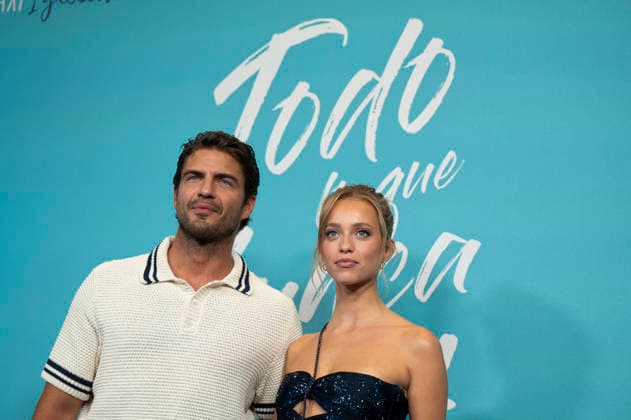 Todo Lo Que Nunca Fuimos - Premiere in Madrid, Spain - 01 Jun 2026 Maxi Iglesias and Margarida Corceiro attend the Todo lo que Ninca Fuimos premiere at the Luxury Palafox cinema. Madrid Spain Copyright: xAtilanoxGarciax xSOPAxImagesx photos20960
