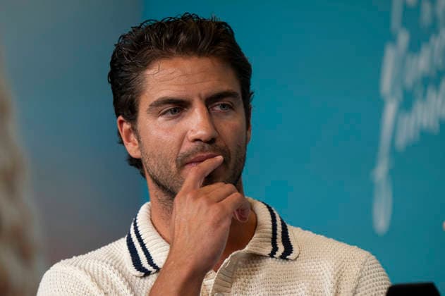 June 1, 2026, Madrid, Spain: Maxi Iglesias attends the Todo lo que Ninca Fuimos premiere at the Luxury Palafox cinema. Madrid Spain - ZUMAs197 20260601_aaa_s197_212 Copyright: xAtilanoxGarciax