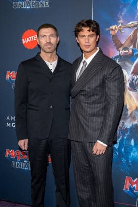 Masters of the Universe Fan Screening, New York, USA - 01 Jun 2026 (L-R) Travis Knight and Nicholas Galitzine attend Masters of the Universe Fan Screening at Regal Times Square on June 1, 2026 in New York City. New York United States Copyright: xRonxAdarx xSOPAxImagesx _radar_motu_20260601_00597