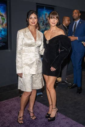 Masters of the Universe Fan Screening, New York, USA - 01 Jun 2026 (L-R) Alison Brie and Morena Baccarin attend Masters of the Universe Fan Screening at Regal Times Square on June 1, 2026 in New York City. New York United States Copyright: xRonxAdarx xSOPAxImagesx _radar_motu_20260601_01608