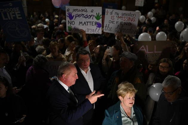 ABORTION BILL RALLY, One Nation MP Barnaby Joyce attends a protest in support of a private member™s bill, which seeks to ban sex-selective abortions, outside State Parliament, Sydney, Tuesday, June 2, 2026. ( NO ARCHIVING SYDNEY NEW SOUTH WALES AUSTRALIA  Copyright: xDEANxLEWINSx 20260602141734038458