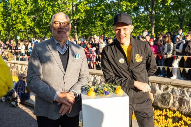 01.06.2026, Tallinn. The 13th annual Duck Race took place in Kadriorg Park. It is a charity event, which aims to raise money in support of children with cancer, and their families. 20000 rubber ducks were released in the canal and over 300000â‚¬ was raised. Photo: Martin Pedaja Postimees Tallinn Harjumaa Estonia 1MP01JUN2026D26  Copyright: xMartinxPedajax Ott Tänak, Alar Karis