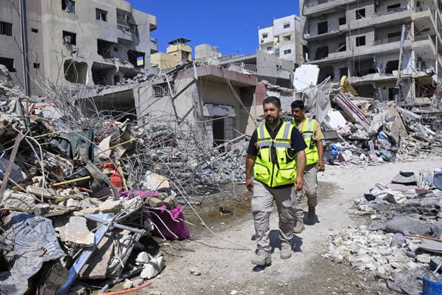 Damage reported near hospital following strike in southern Lebanon TYRE, LEBANON - JUNE 02: Civil defense teams launch search and rescue operations under the rubble after buildings and a parking area opposite Jabal Amel Hospital, the largest hospital in the city of Tyre, were hit in the Maarakah area of southern Lebanon, on June 02, 2026. The hospital building, nearby structures, and vehicles are also damaged. Houssam Shbaro Anadolu Tyre Lebanon. Editorial use only. Please get in touch for any other usage.  Copyright: x2026xAnadoluxHoussamxShbarox