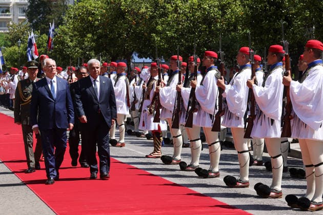 Greek President Tasoulas welcomes Panamanian counterpart Mulino in Athens ATHENS, GREECE – JUNE 2: Greek President Konstantinos Tasoulas (L) welcomes Panamanian President Jose Raul Mulino (R) during an official welcoming ceremony at the Presidential Palace in Athens, Greece, on June 2, 2026. Costas Baltas Anadolu Athens Greece. Editorial use only. Please get in touch for any other usage.  Copyright: x2026xAnadoluxCostasxBaltasx