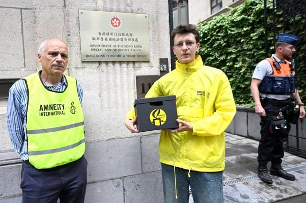 Rally outside the Hong Kong Economic & Trade Office BRUSSELS, BELGIUM - JUNE 02 : Rally outside the Hong Kong Economic & Trade Office organised by Amnesty International and the Belgian trade unions ACV-CSC and FGTB to mark the 37th anniversary of the Tiananmen Square crackdown (4 June).The organisation also intends to call for the release of two prisoners of conscience who are being held simply for attempting to organise a similar protest in Hong Kong on June 2, 2026 in Brussels, Belgium, 02 06 2026 Brussels Belgium  Copyright: xDidierxLebrunx