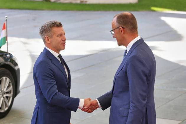 Berlin, Deutschland, 02.06.2026: Bundeskanzleramt: Empfang des Ministerpräsidenten von Ungarn: Péter Magyar und Bundeskanzler Friedrich Merz (CDU) *** Berlin, Germany, 02 06 2026 Federal Chancellery Reception of the Prime Minister of Hungary Péter Magyar and Federal Chancellor Friedrich Merz CDU Copyright: xdtsxNachrichtenagenturx dts_121690